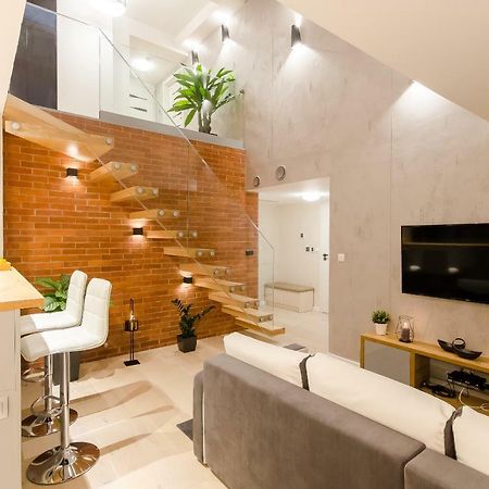 Central Penthouse With Terrace Krakow Luaran gambar